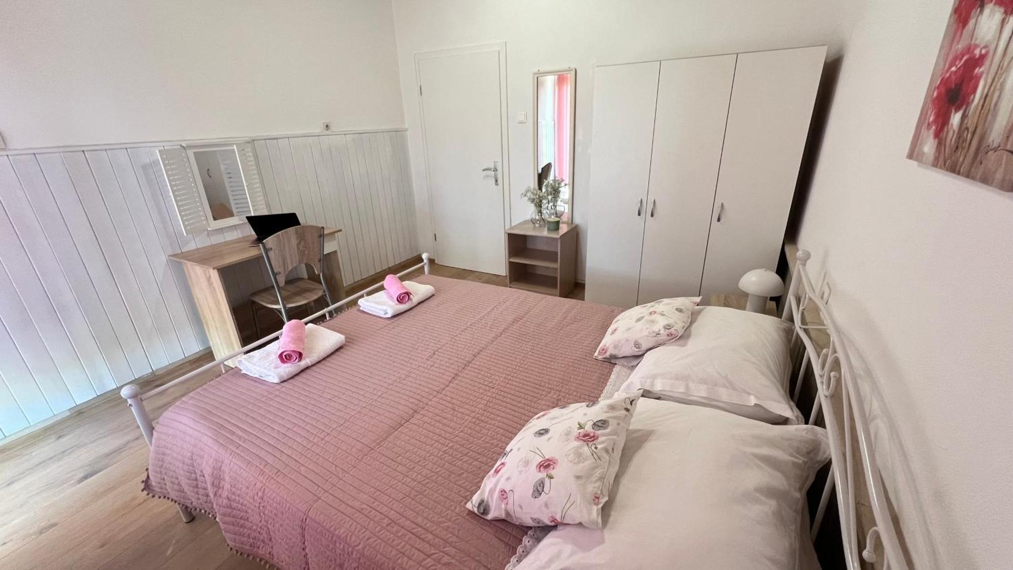 Apartmani Vela Макарська Екстер'єр фото