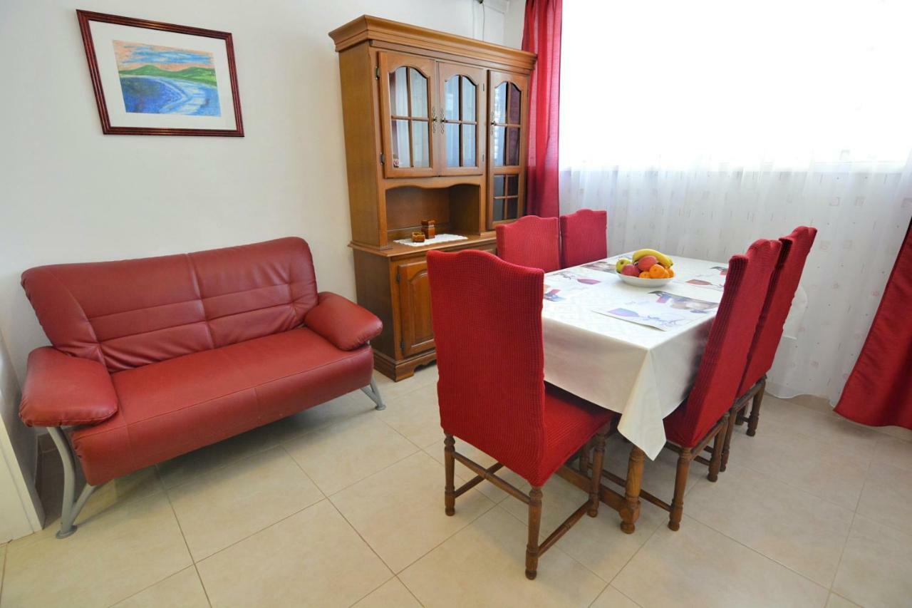 Apartmani Vela Макарська Екстер'єр фото